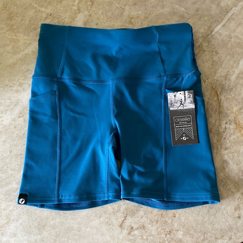 Oiselle Jogger Shorts - beautiful teal blue size 4 NWT